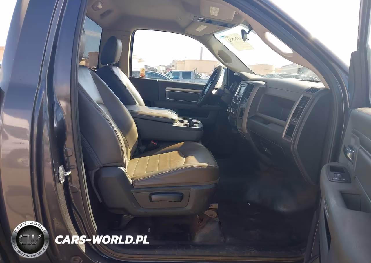 2019 Ram 1500 Classic Tradesman 4X2 8' Box VIN:3C6JR6DG1KG503983 - 5