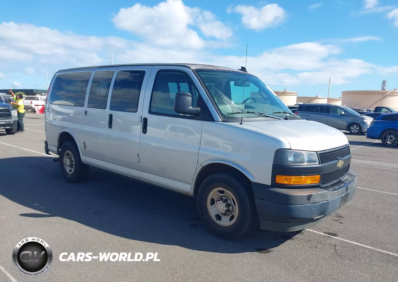 2018 Chevrolet Express 2500 Ls VIN:1GAWGEFG1J1308855 - 1