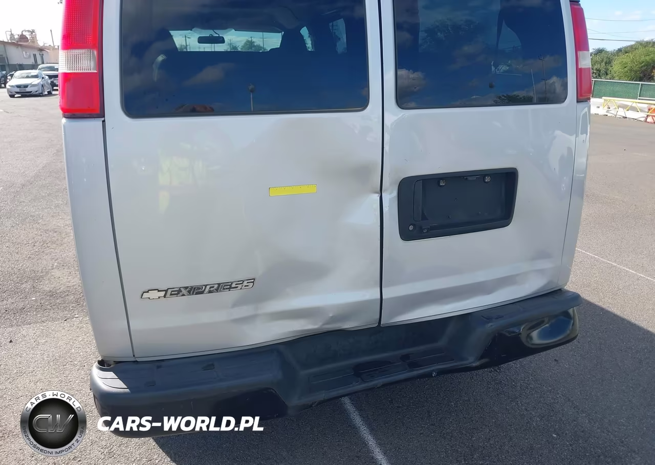 2018 Chevrolet Express 2500 Ls VIN:1GAWGEFG1J1308855 - 13