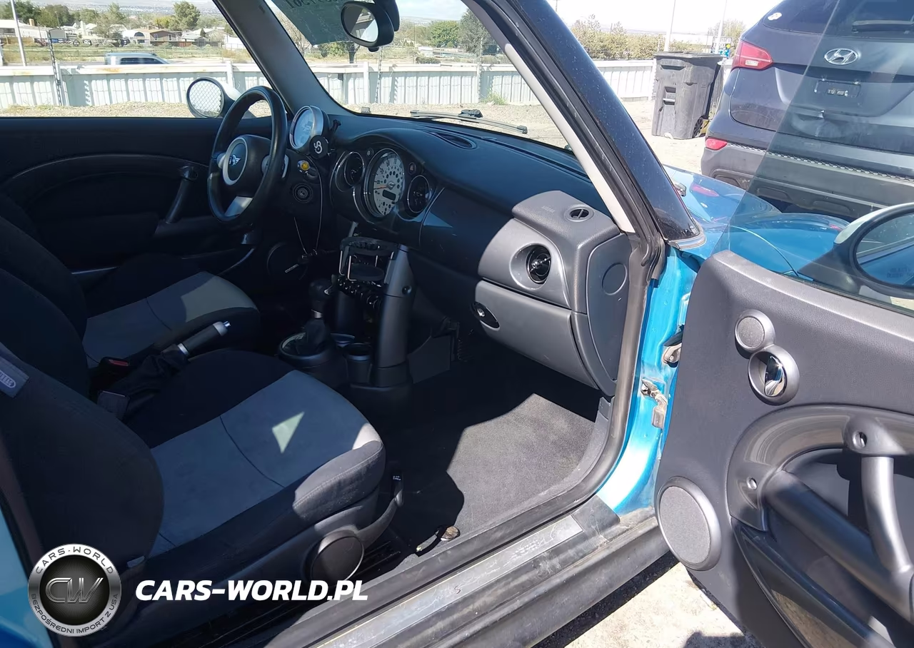 2005 Mini Cooper S VIN:WMWRE33555TG98886 - 5
