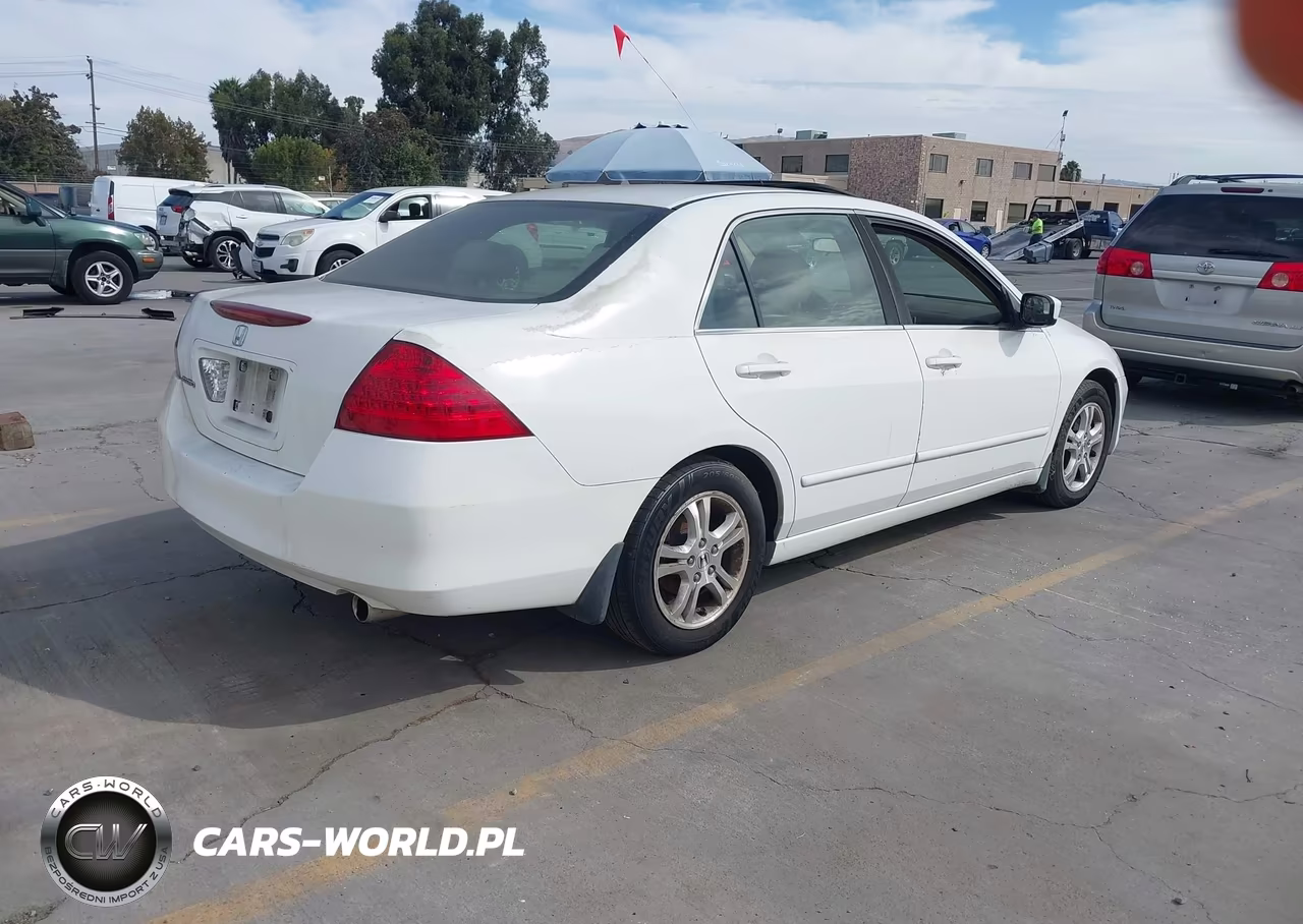 2007 Honda Accord 2.4 Ex VIN:JHMCM567X7C003885 - 4