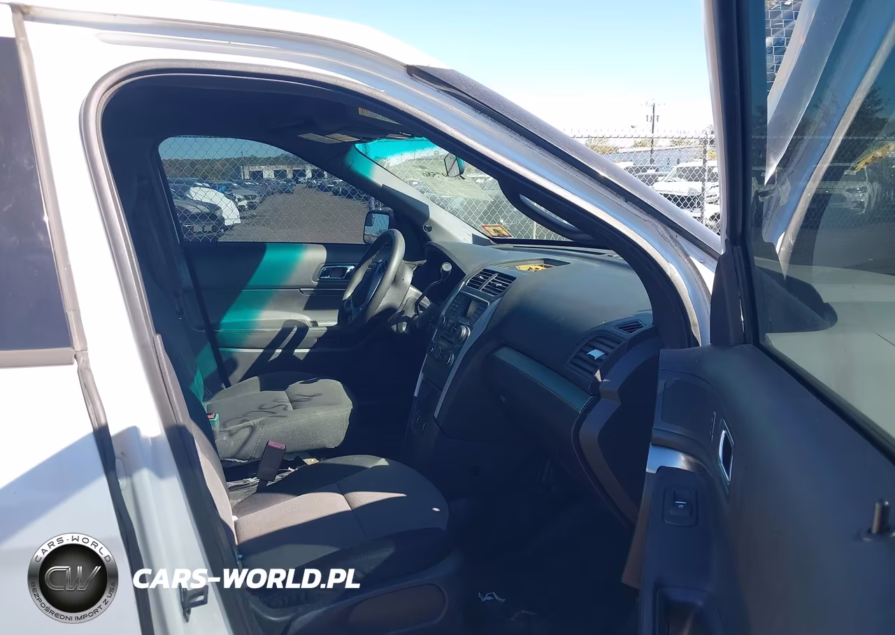 2013 Ford Utility Police Interceptor VIN:1FM5K8ARXDGA63921 - 5