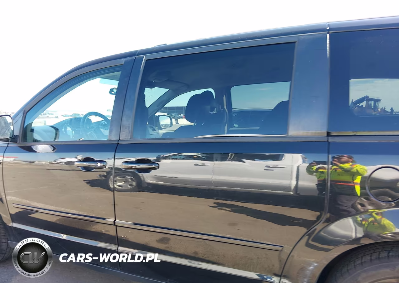 2016 Dodge Grand Caravan Sxt VIN:2C4RDGCG3GR328333 - 14