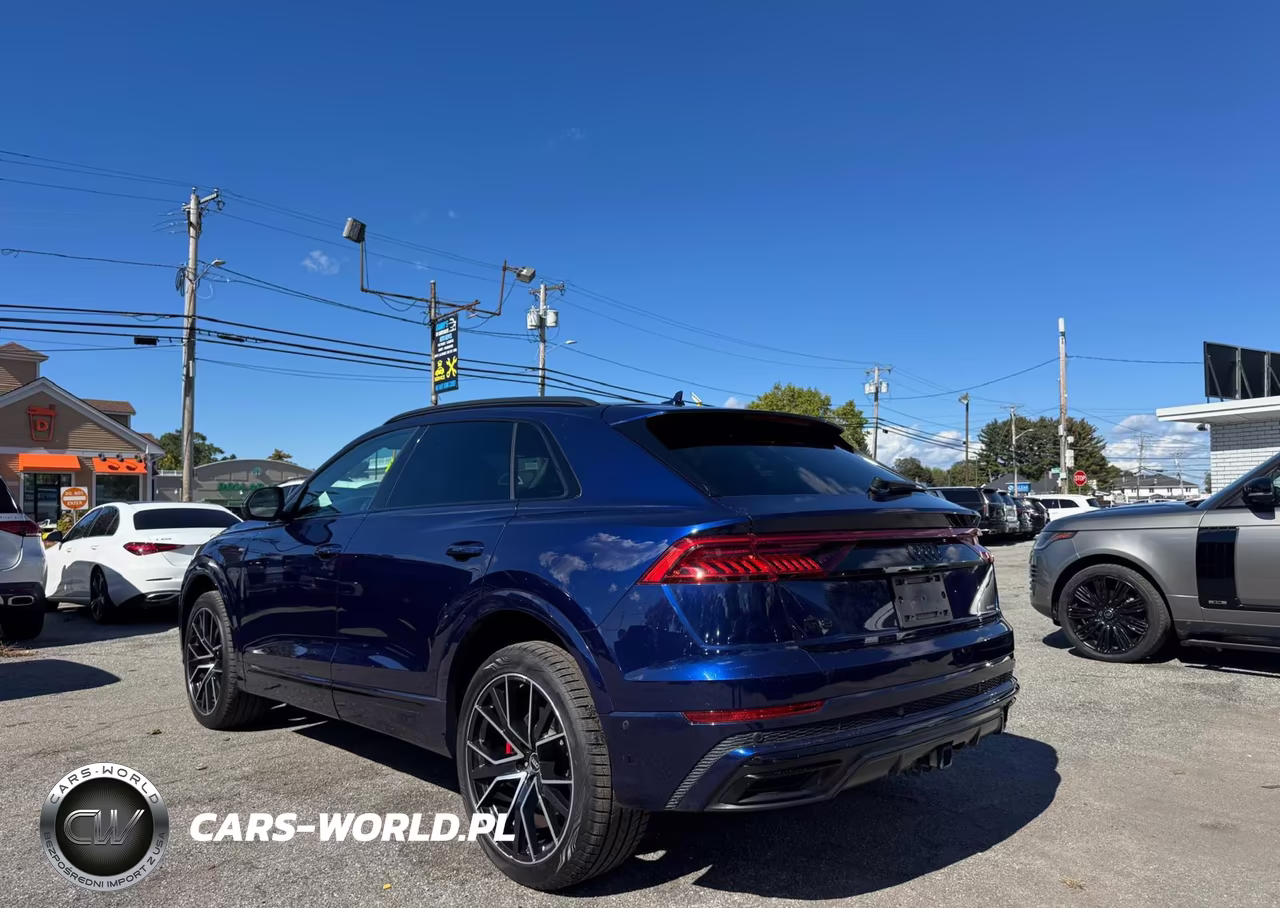 2021 Audi Q8 Prestige S-Line VIN:WA1FVAF17MD010695 - 3