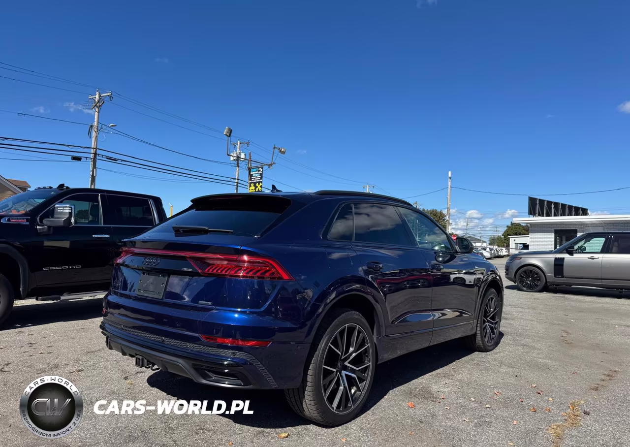 2021 Audi Q8 Prestige S-Line VIN:WA1FVAF17MD010695 - 4