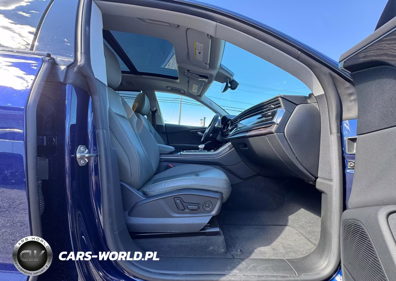 2021 Audi Q8 Prestige S-Line VIN:WA1FVAF17MD010695 - 5