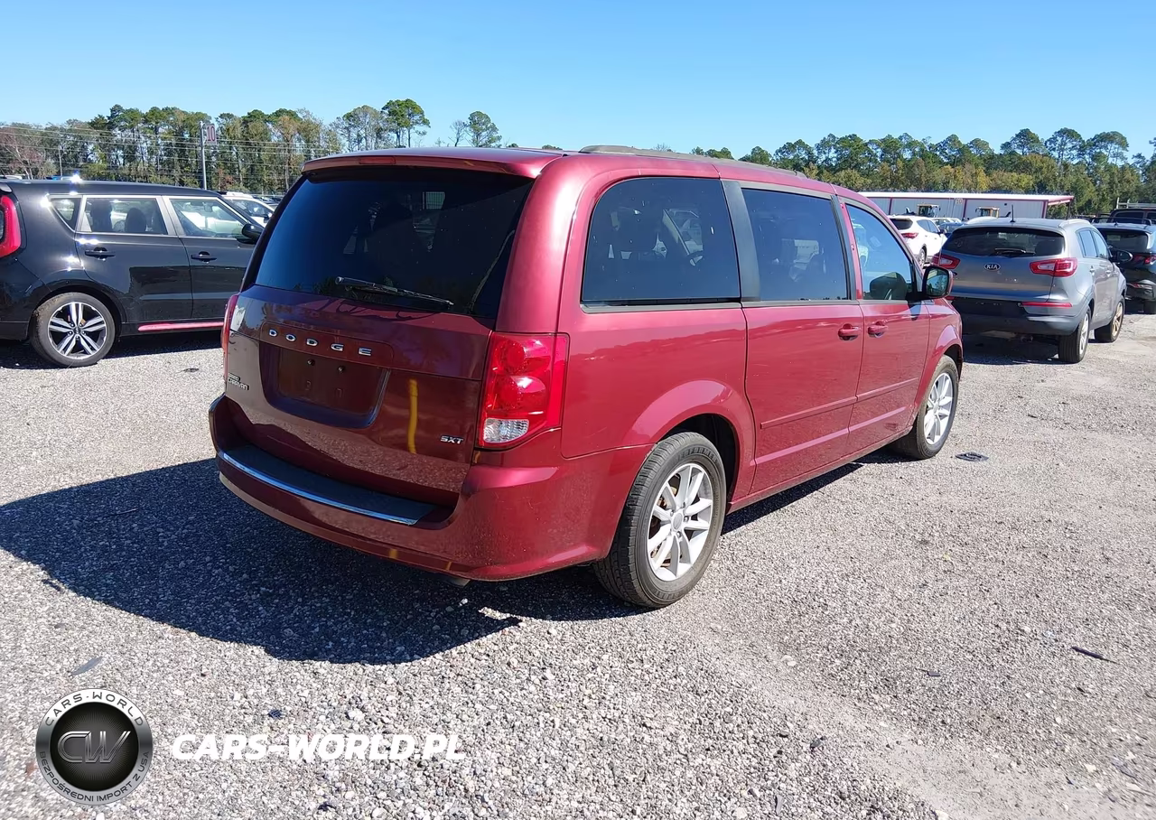2015 Dodge Grand Caravan Sxt VIN:2C4RDGCG0FR733094 - 4