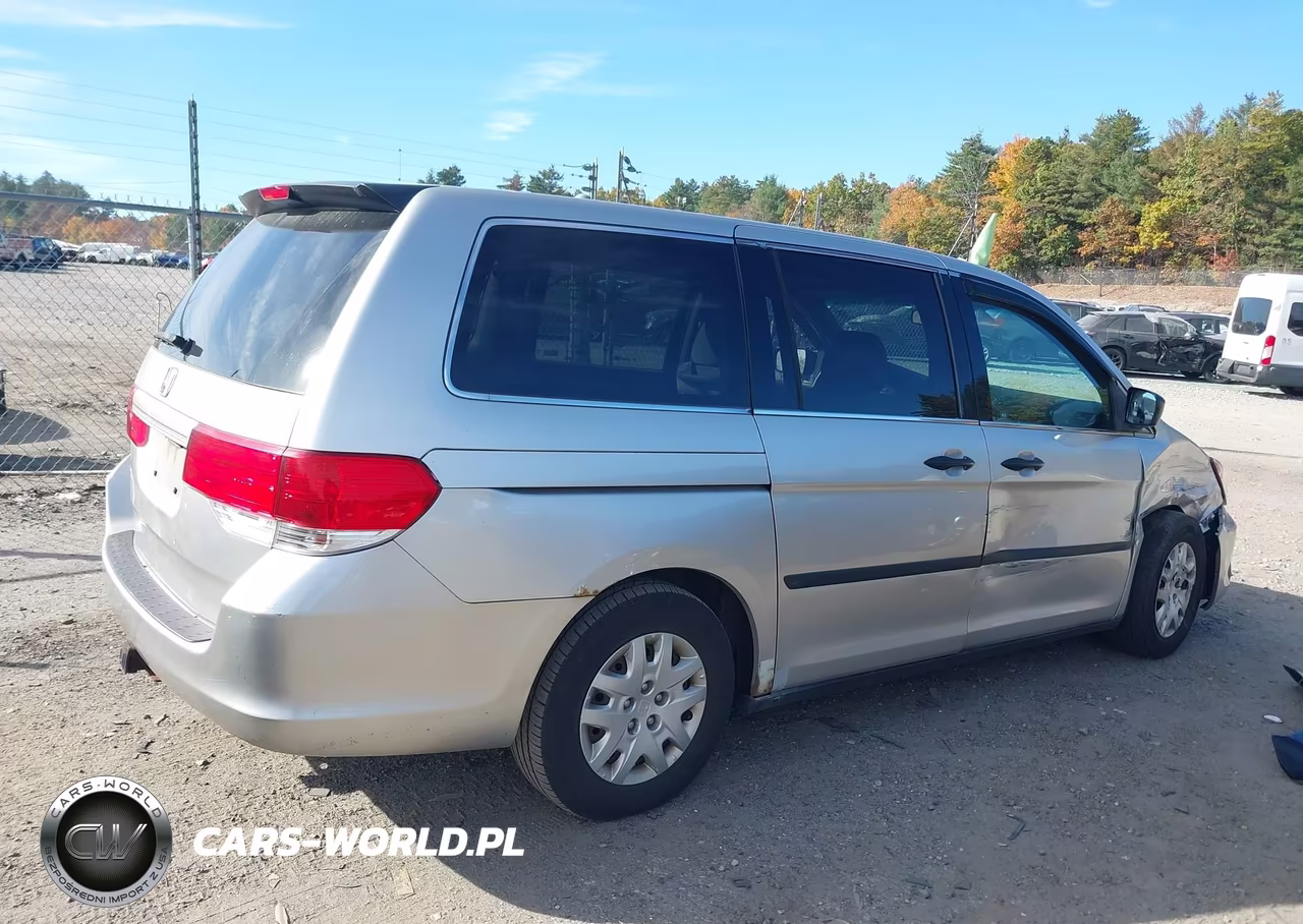 2008 Honda Odyssey Lx VIN:5FNRL38258B096050 - 4