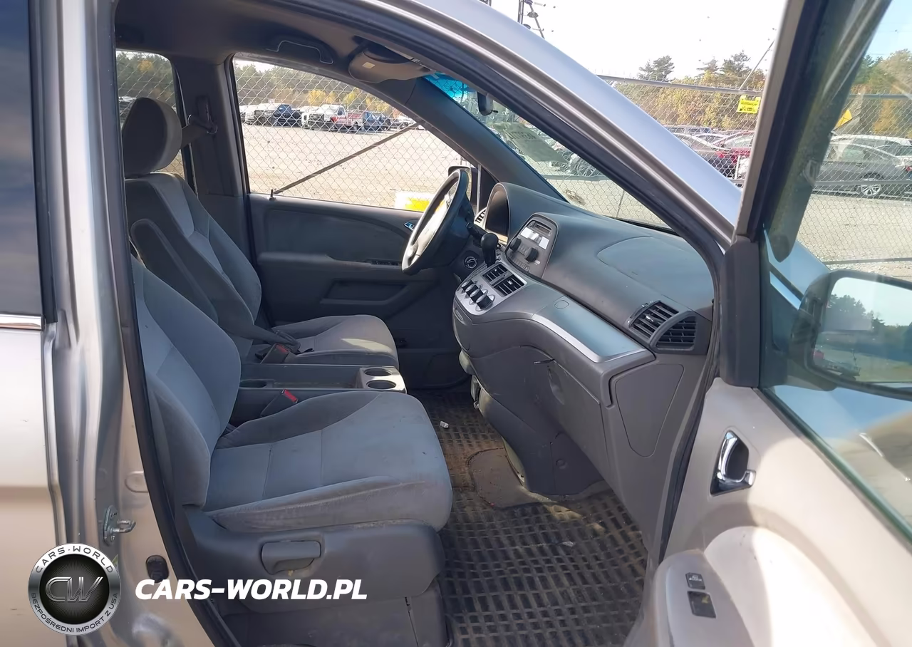 2008 Honda Odyssey Lx VIN:5FNRL38258B096050 - 5
