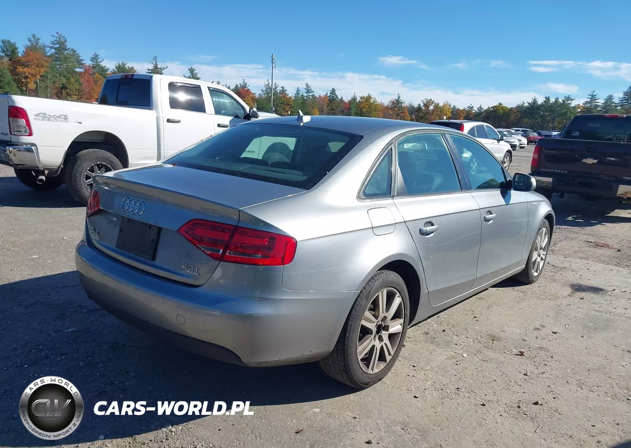 2010 Audi A4 2.0T Premium VIN:WAUBFAFL4AN007890 - 4