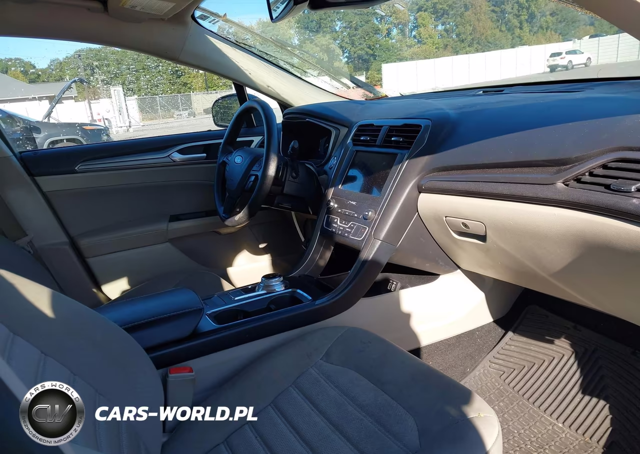 2019 Ford Fusion Se VIN:3FA6P0HD0KR111248 - 5