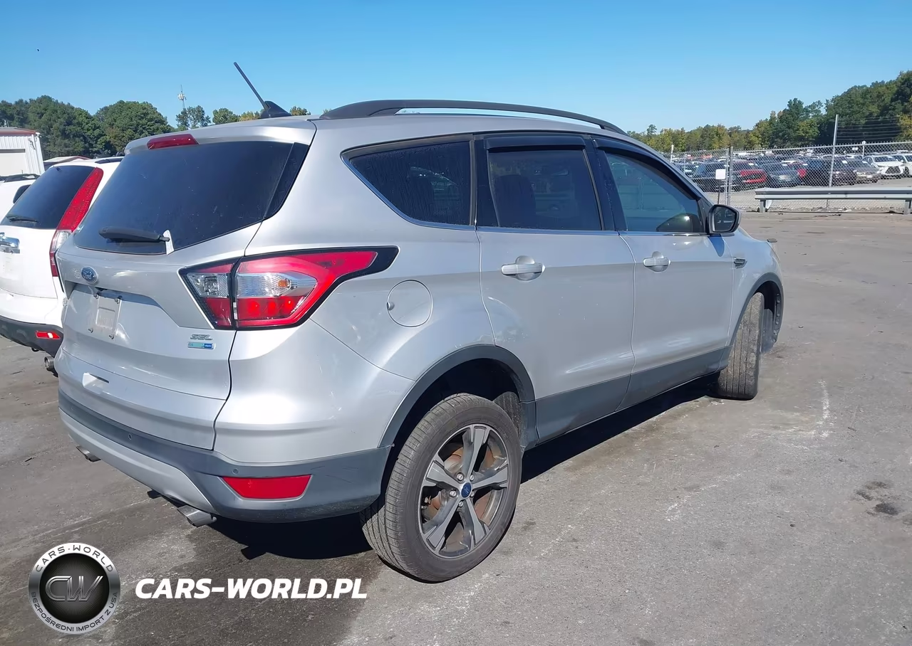 2018 Ford Escape Sel VIN:1FMCU9HD9JUB05879 - 4