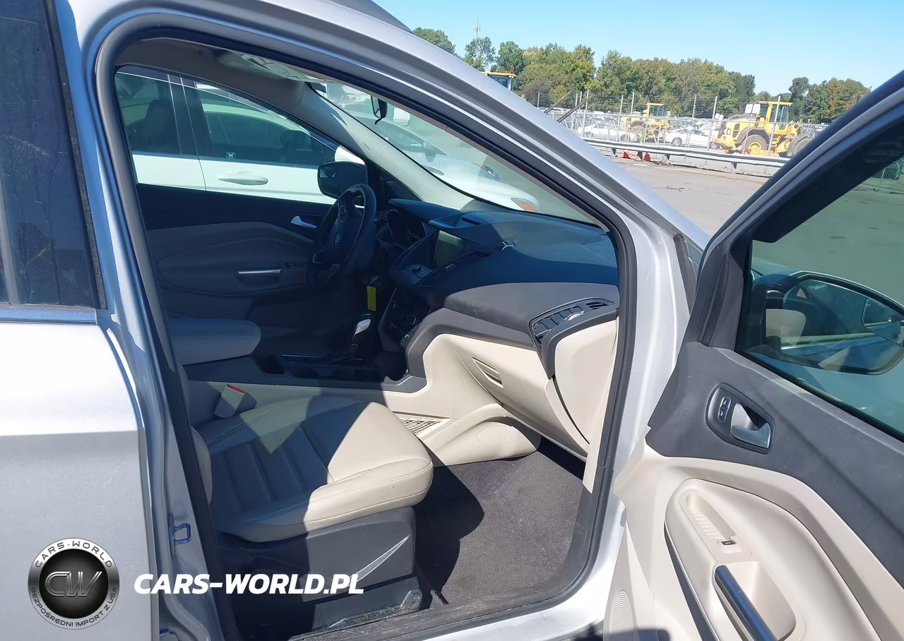 2018 Ford Escape Sel VIN:1FMCU9HD9JUB05879 - 5