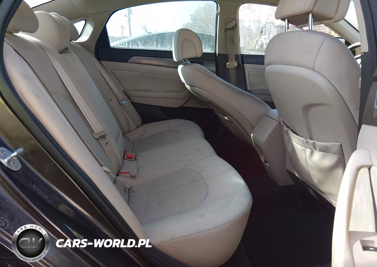 2015 Hyundai Sonata Sport VIN:5NPE34AF4FH170848 - 8