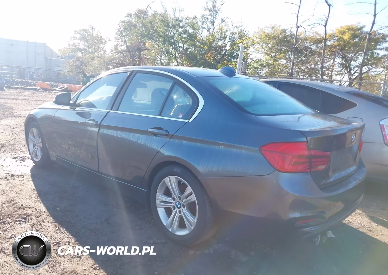 2017 BMW 330I xDrive VIN:WBA8D9G58HNU58703 - 3