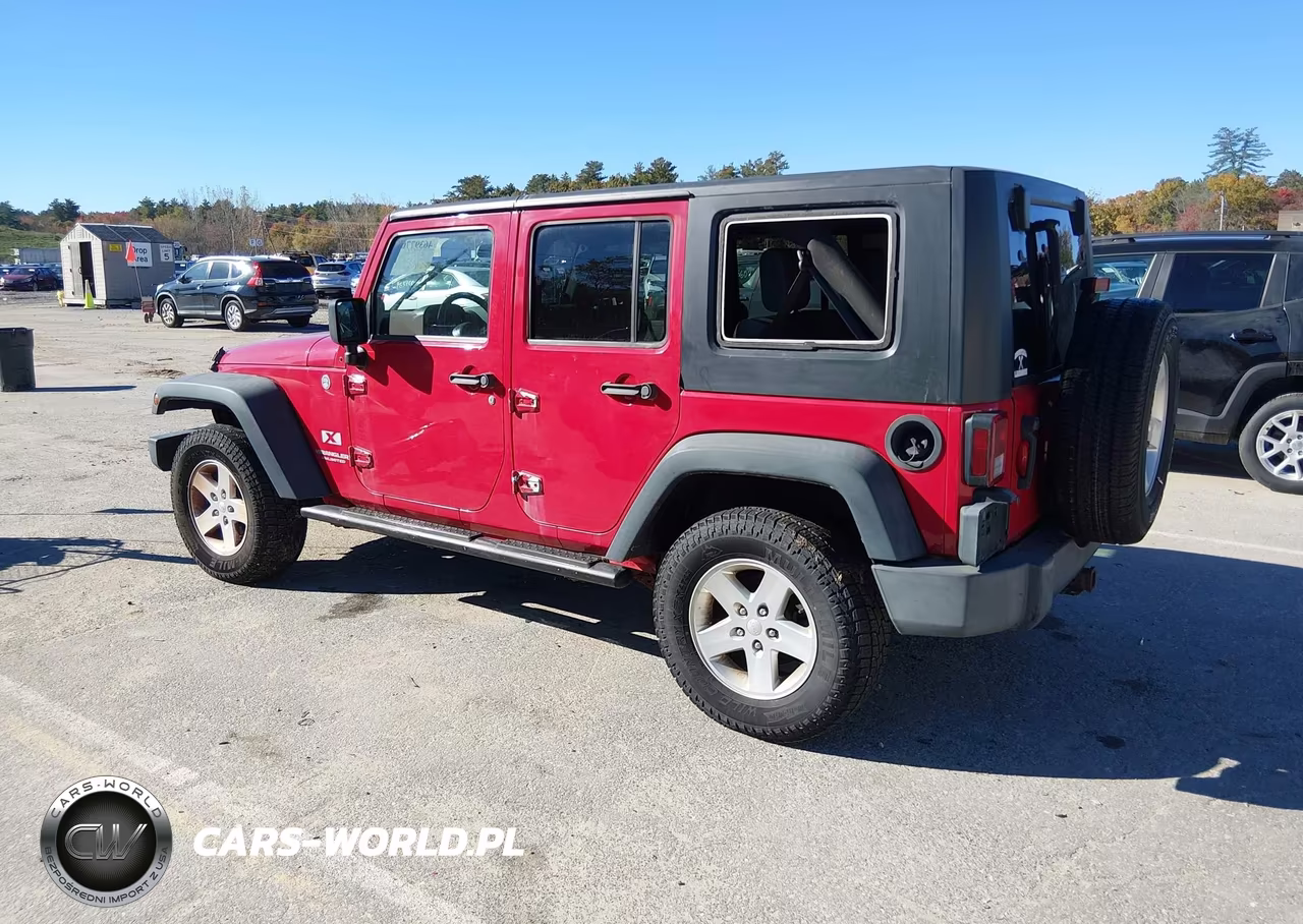 2007 Jeep Wrangler Unlimited X VIN:1J4GA39157L189935 - 3