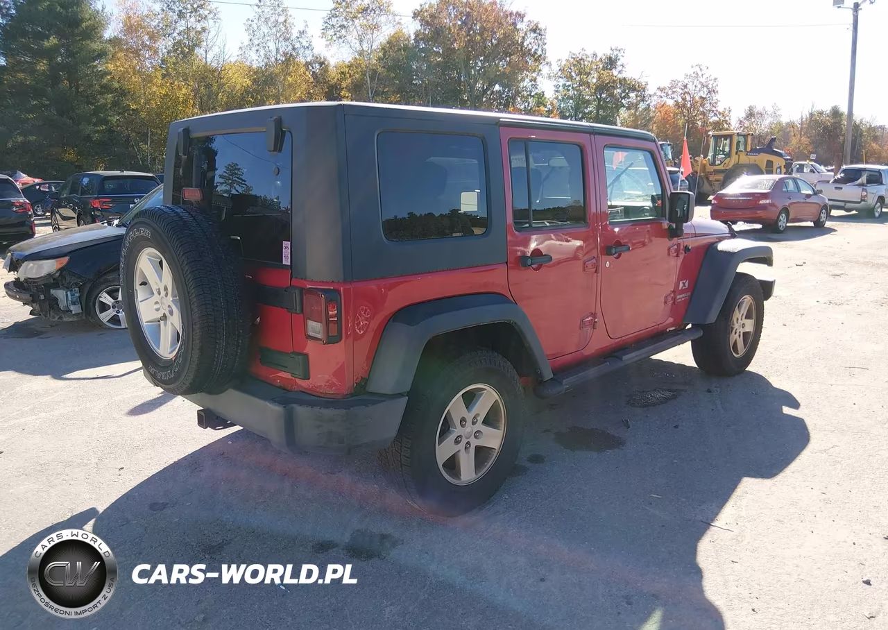 2007 Jeep Wrangler Unlimited X VIN:1J4GA39157L189935 - 4