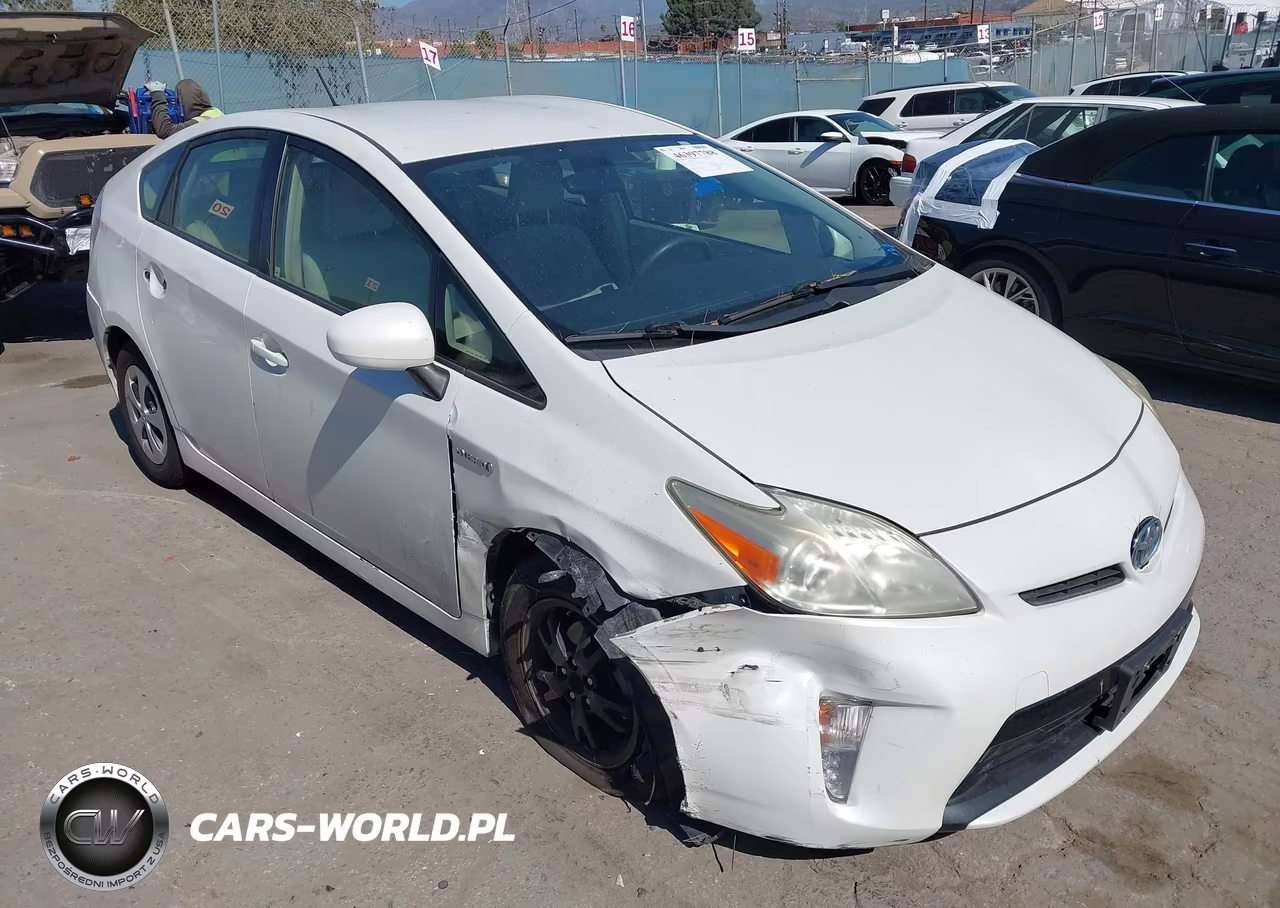 2013 Toyota Prius Two