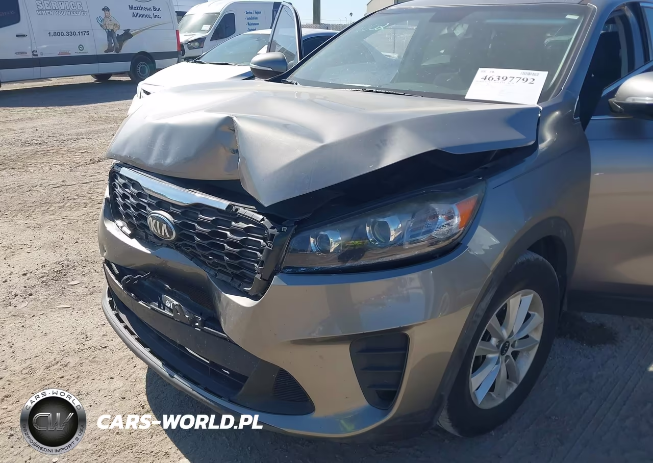 2019 Kia Sorento 3.3L Lx VIN:5XYPG4A55KG452602 - 18