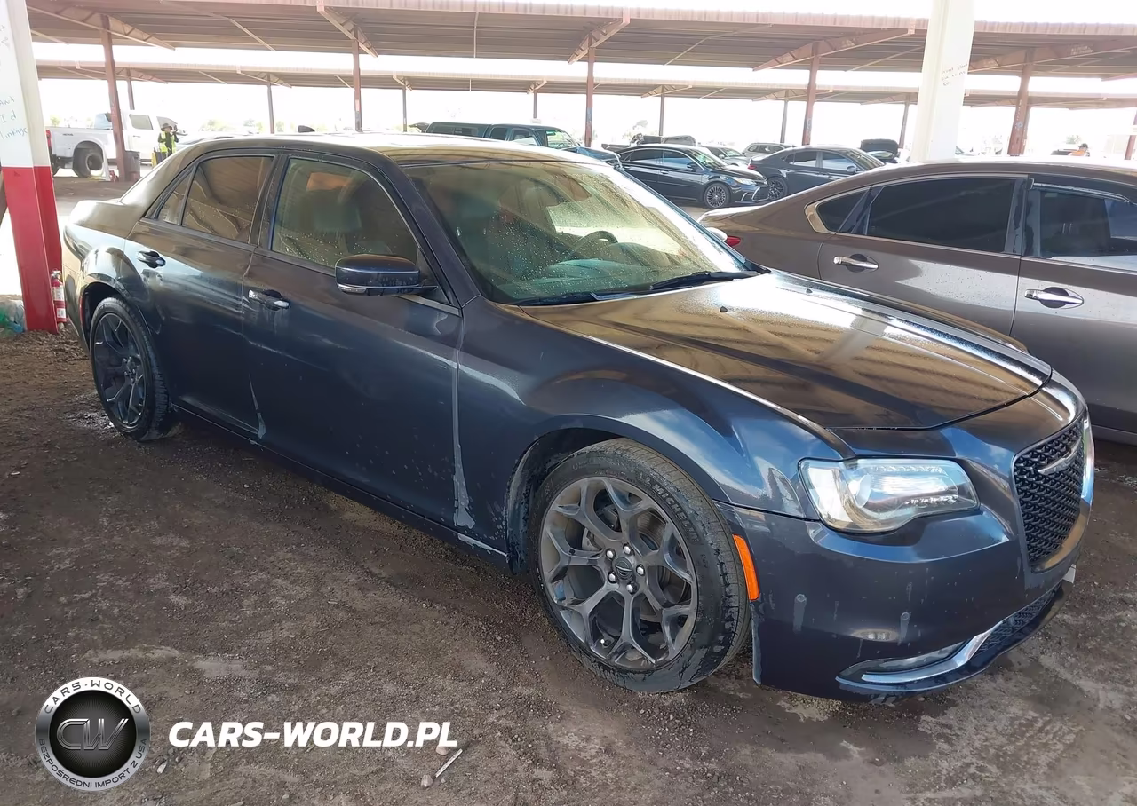 2015 Chrysler 300 300S VIN:2C3CCABG1FH922452 - 1