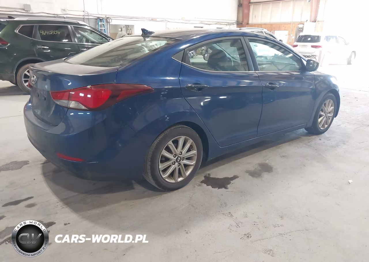 2015 Hyundai Elantra Se VIN:5NPDH4AE0FH571849 - 4