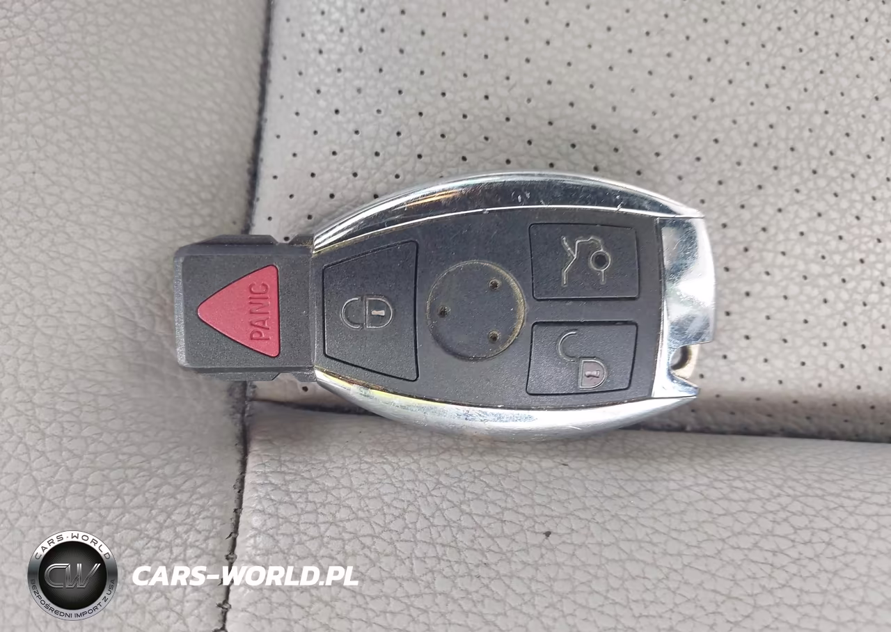 2011 Mercedes-Benz E 350 4Matic VIN:WDDHH8HB7BA318409 - 11