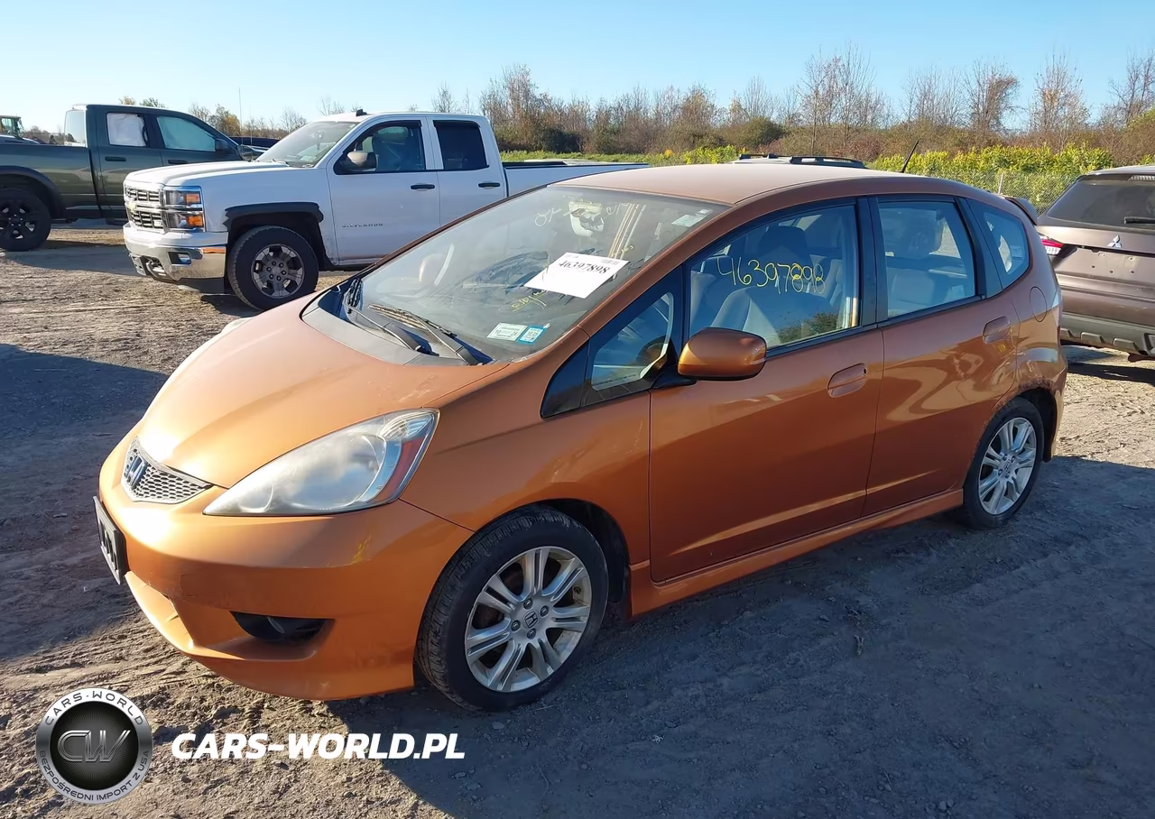 2010 Honda Fit Sport VIN:JHMGE8G48AS006723 - 2