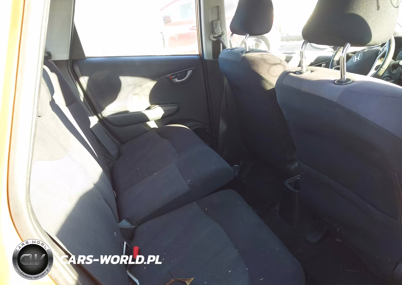 2010 Honda Fit Sport VIN:JHMGE8G48AS006723 - 8