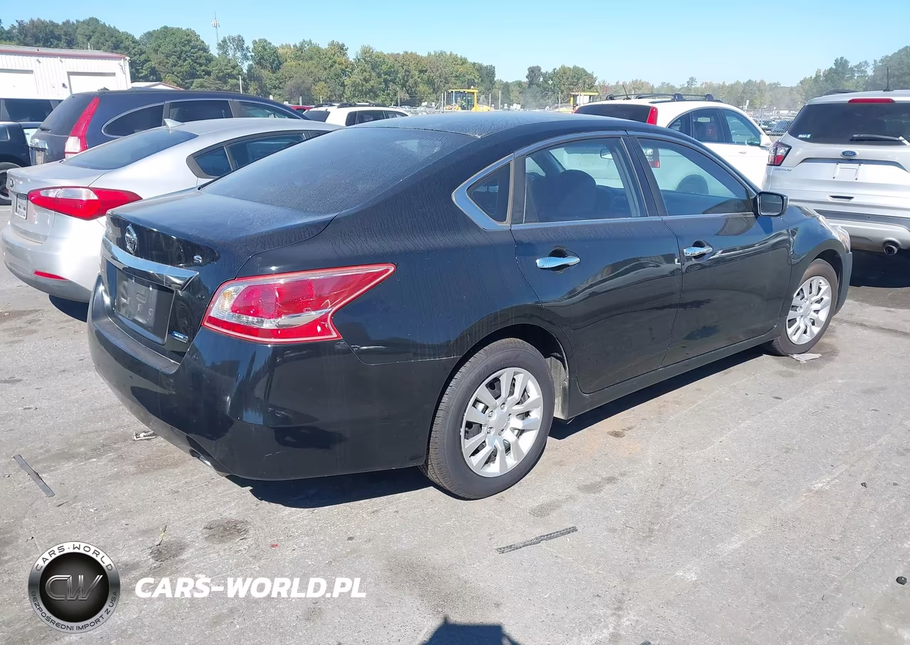 2013 Nissan Altima 2.5 S VIN:1N4AL3AP9DN498402 - 4