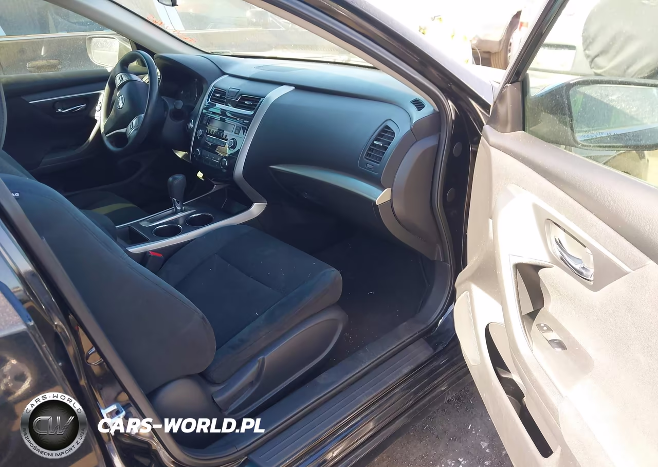 2015 Nissan Altima 2.5 S VIN:1N4AL3AP2FC209634 - 5