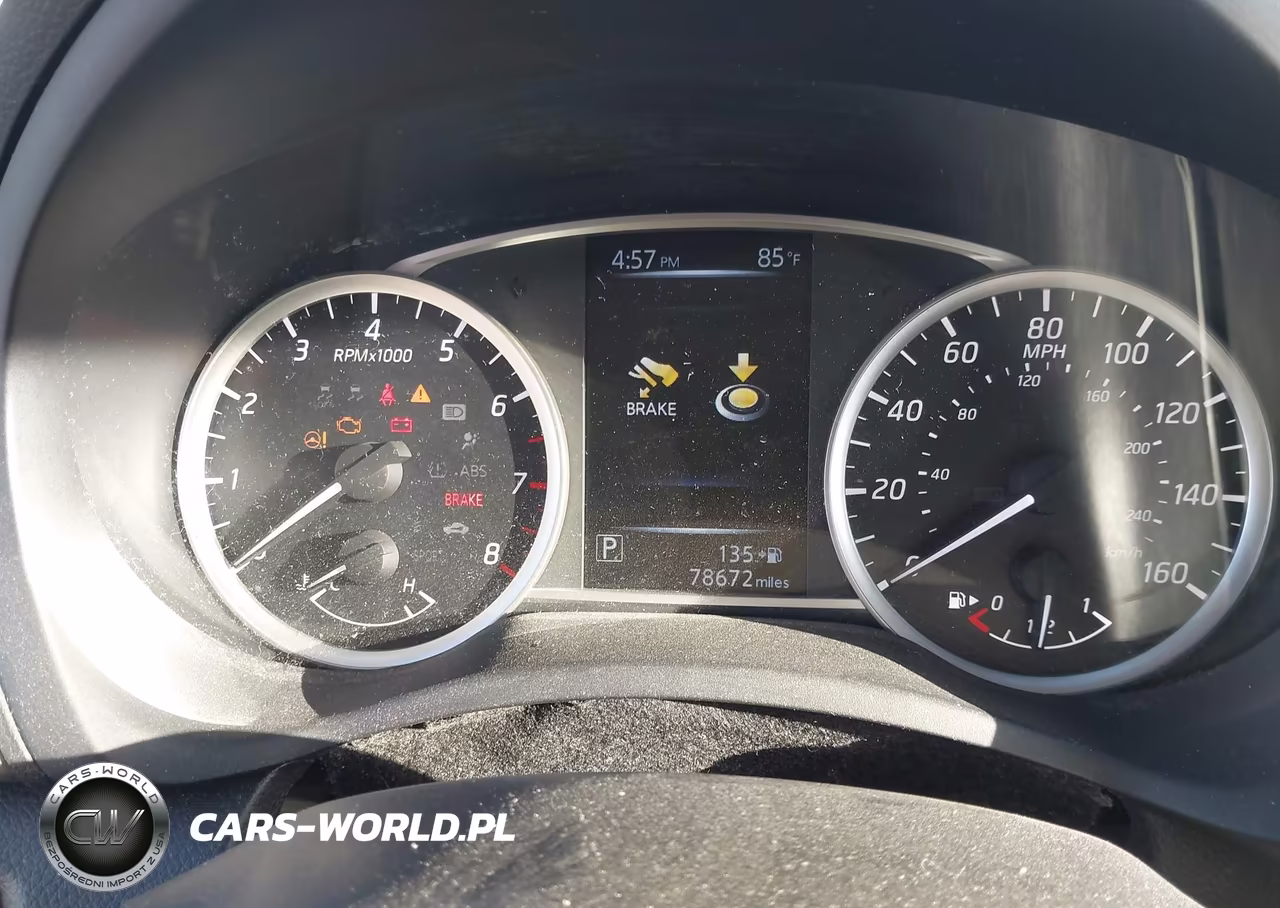 2017 Nissan Sentra Sr VIN:3N1AB7AP7HY388903 - 7