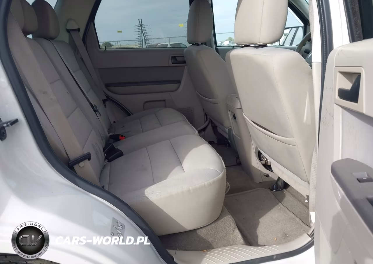2011 Ford Escape Xlt VIN:1FMCU0D79BKA14877 - 8