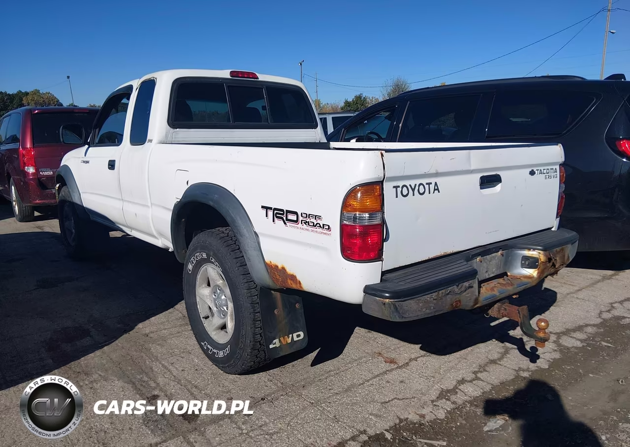 2003 Toyota Tacoma Base V6 VIN:5TEWN72N93Z255022 - 3