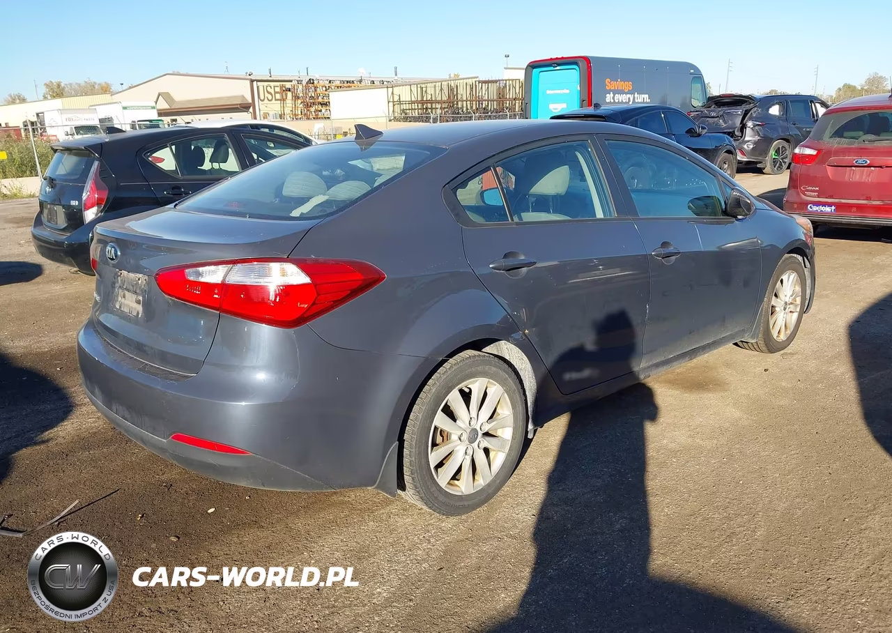 2015 Kia Forte Lx VIN:KNAFX4A69F5392906 - 4