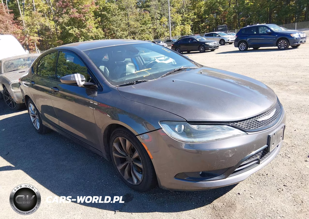 2015 Chrysler 200 S