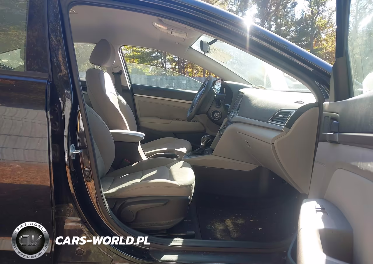 2017 Hyundai Elantra Se VIN:5NPD84LFXHH001589 - 5