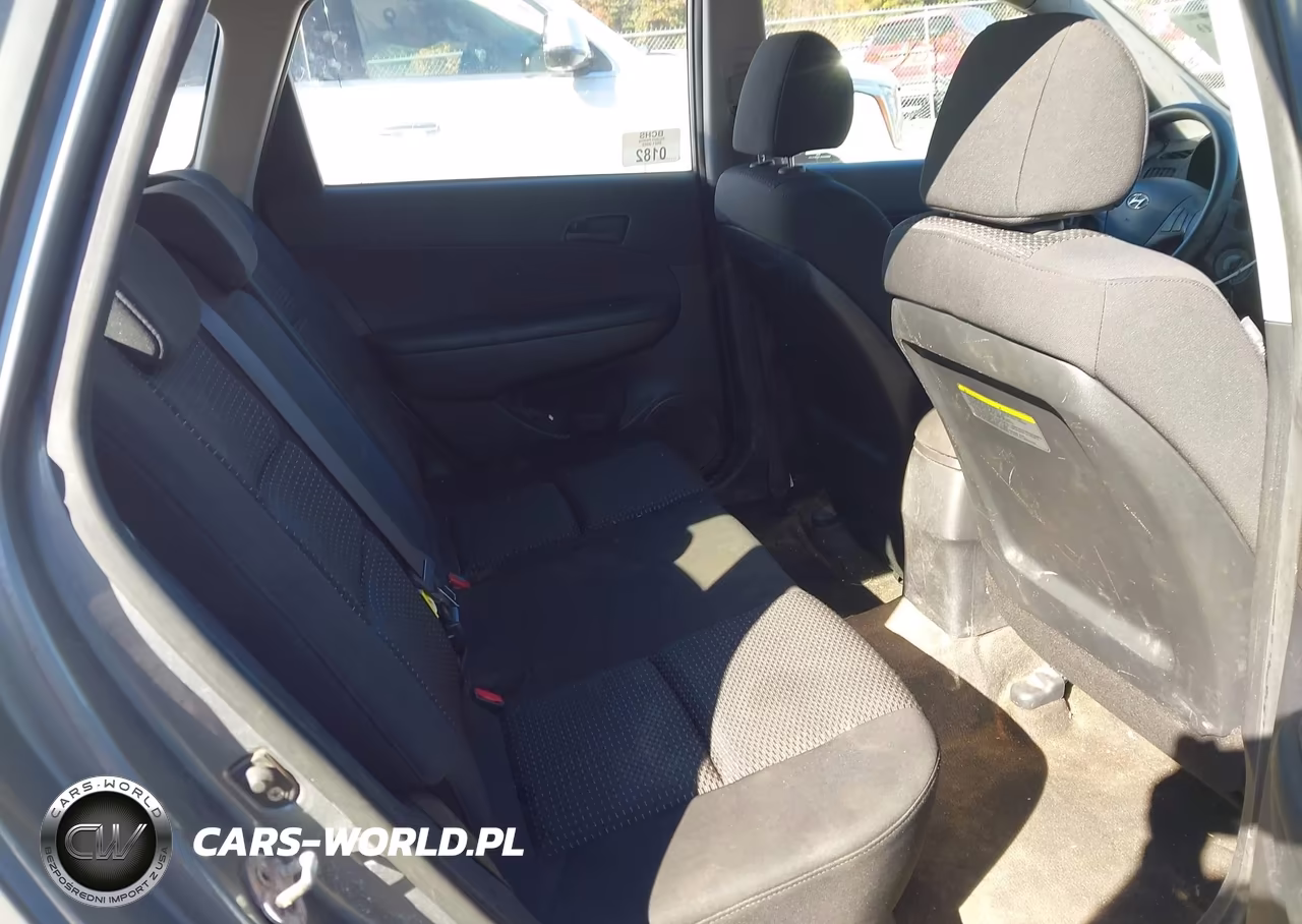2010 Hyundai Elantra Touring Gls VIN:KMHDB8AE4AU072331 - 8