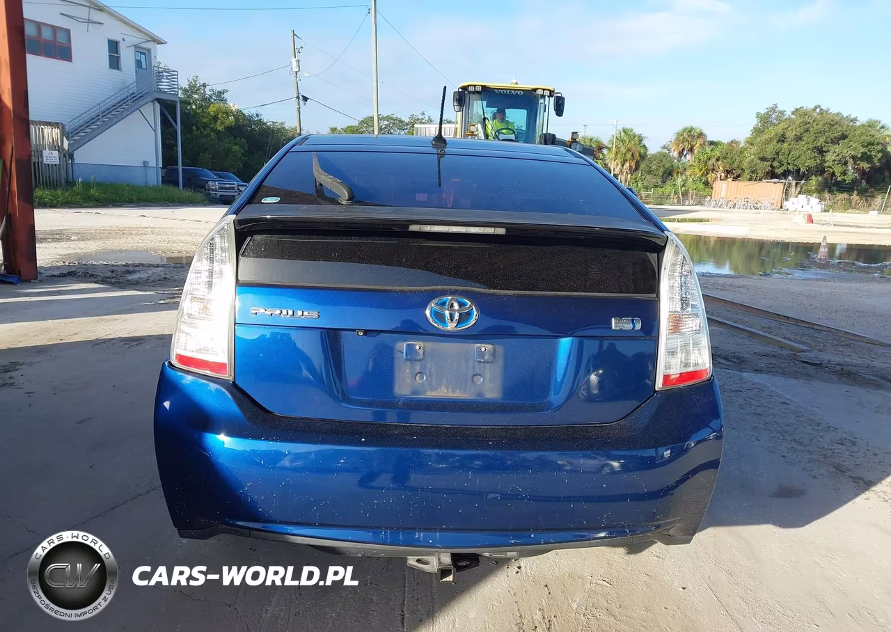 2011 Toyota Prius Four VIN:JTDKN3DU7B0253067 - 16