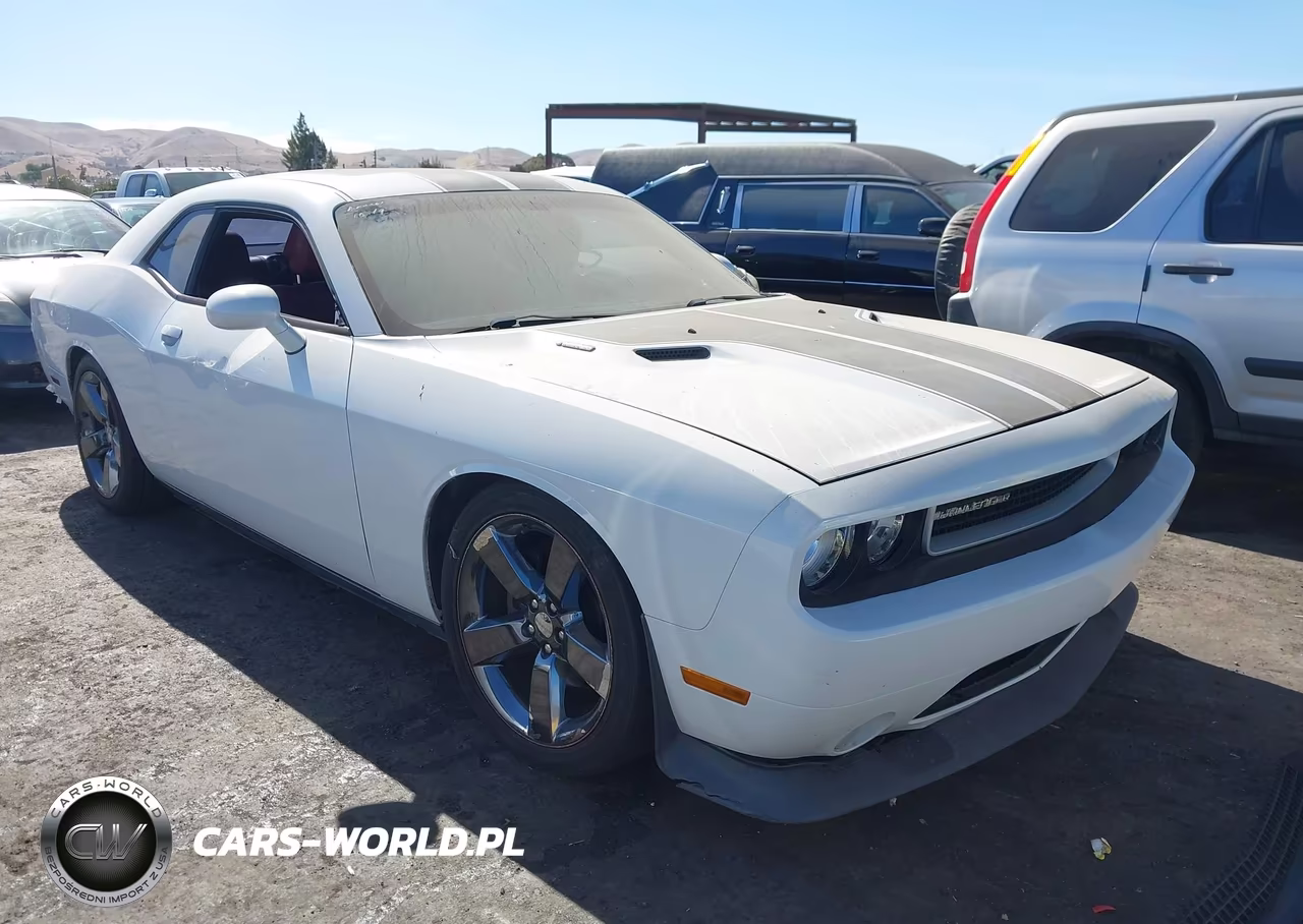 2013 Dodge Challenger R-T Plus