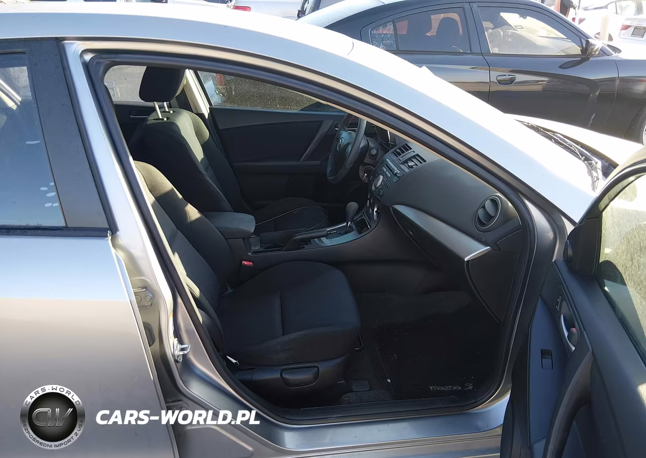 2010 Mazda Mazda3 I Touring VIN:JM1BL1SF6A1244898 - 5