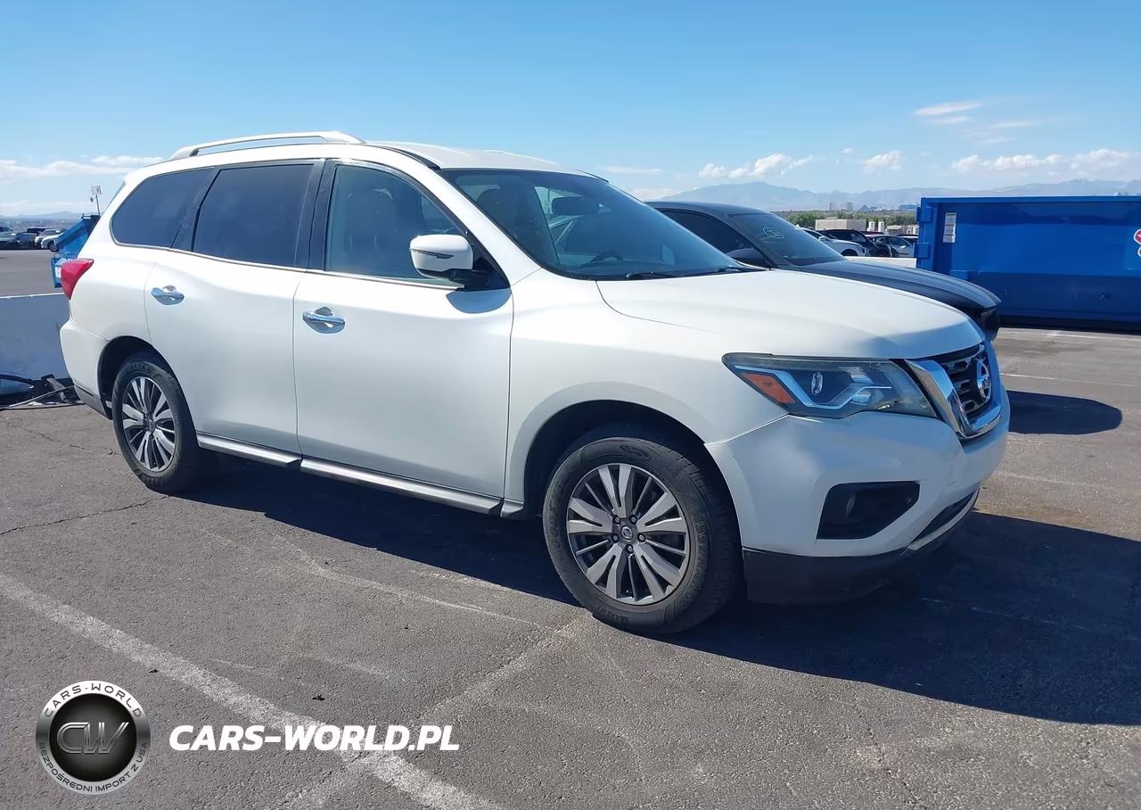 2018 Nissan Pathfinder Sv – zdjęcie 1 z 16