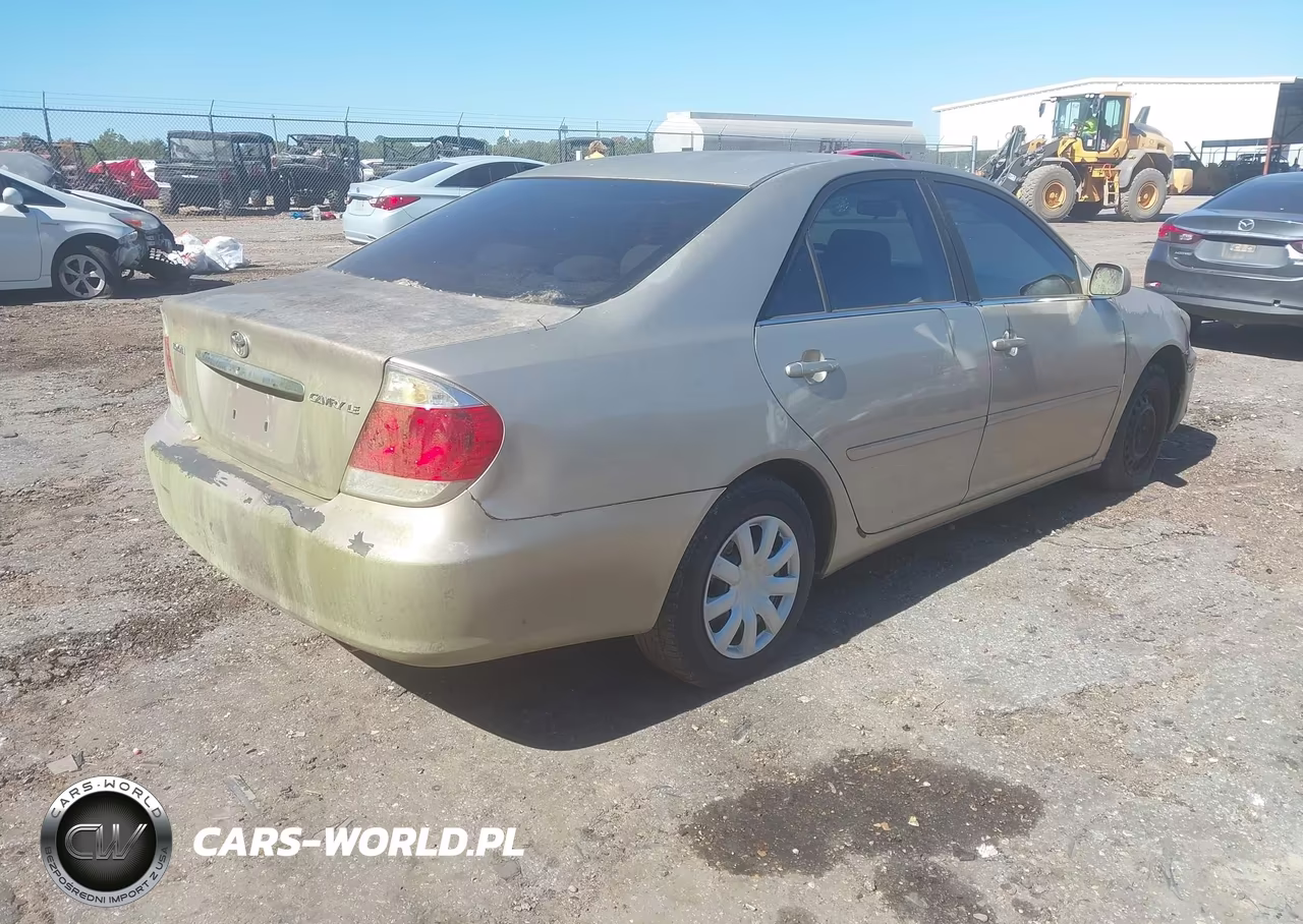 2006 Toyota Camry Le VIN:4T1BE32K06U105905 - 4