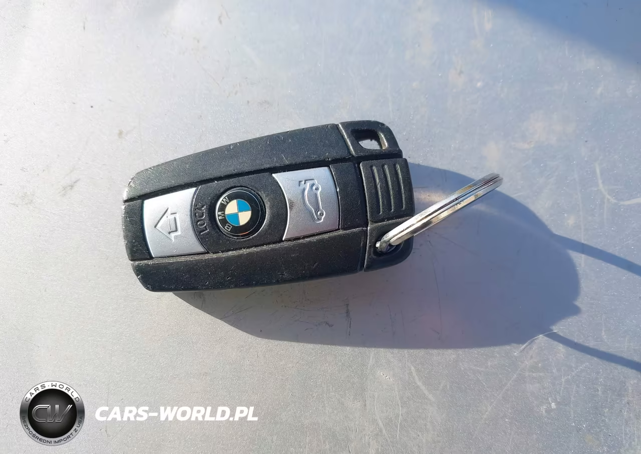 2010 BMW 328I xDrive VIN:WBAPK7C50AA462625 - 11