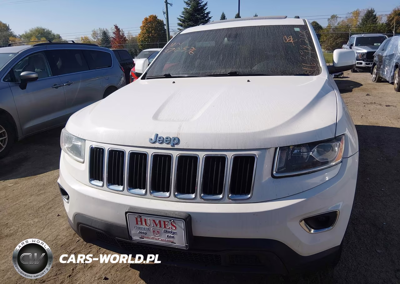 2015 Jeep Grand Cherokee Laredo VIN:1C4RJFAG3FC870576 - 12