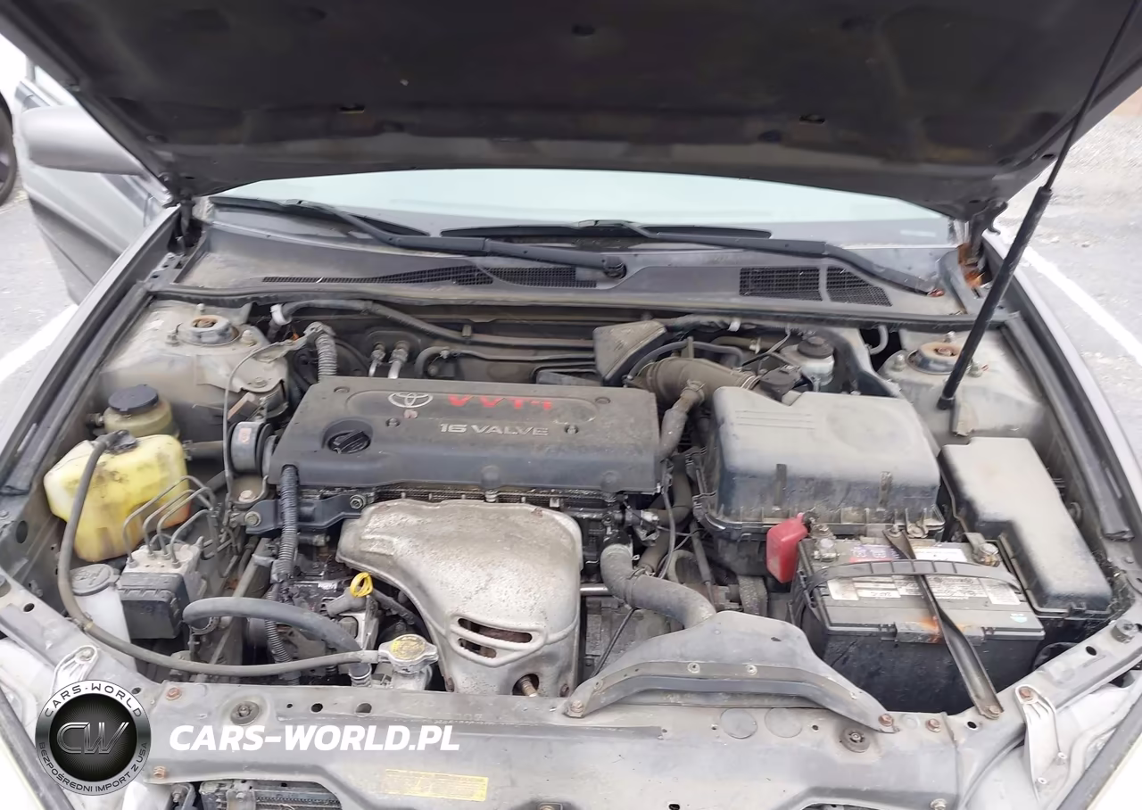 2003 Toyota Camry Le VIN:JTDBE32K130183505 - 10