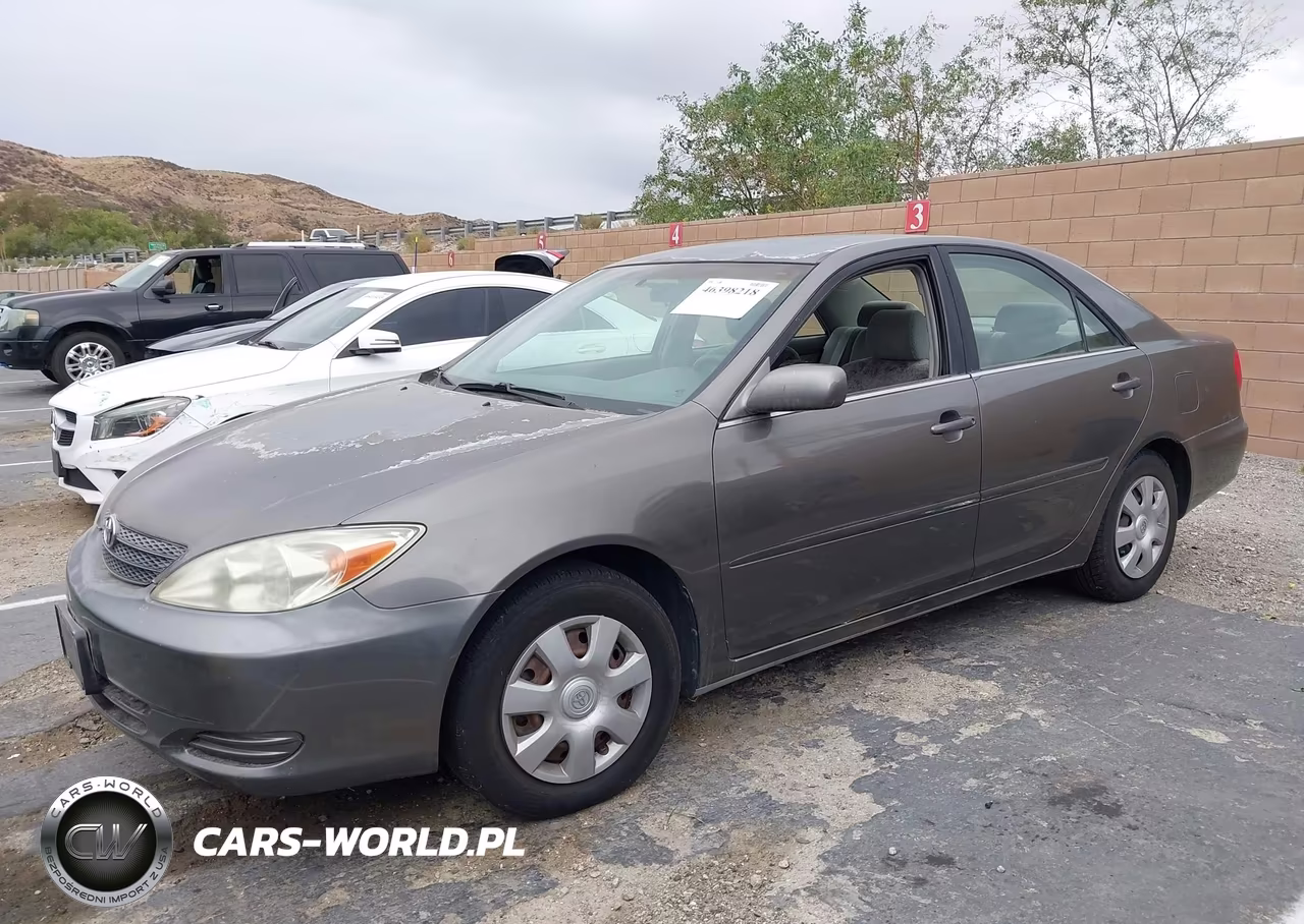 2003 Toyota Camry Le VIN:JTDBE32K130183505 - 2
