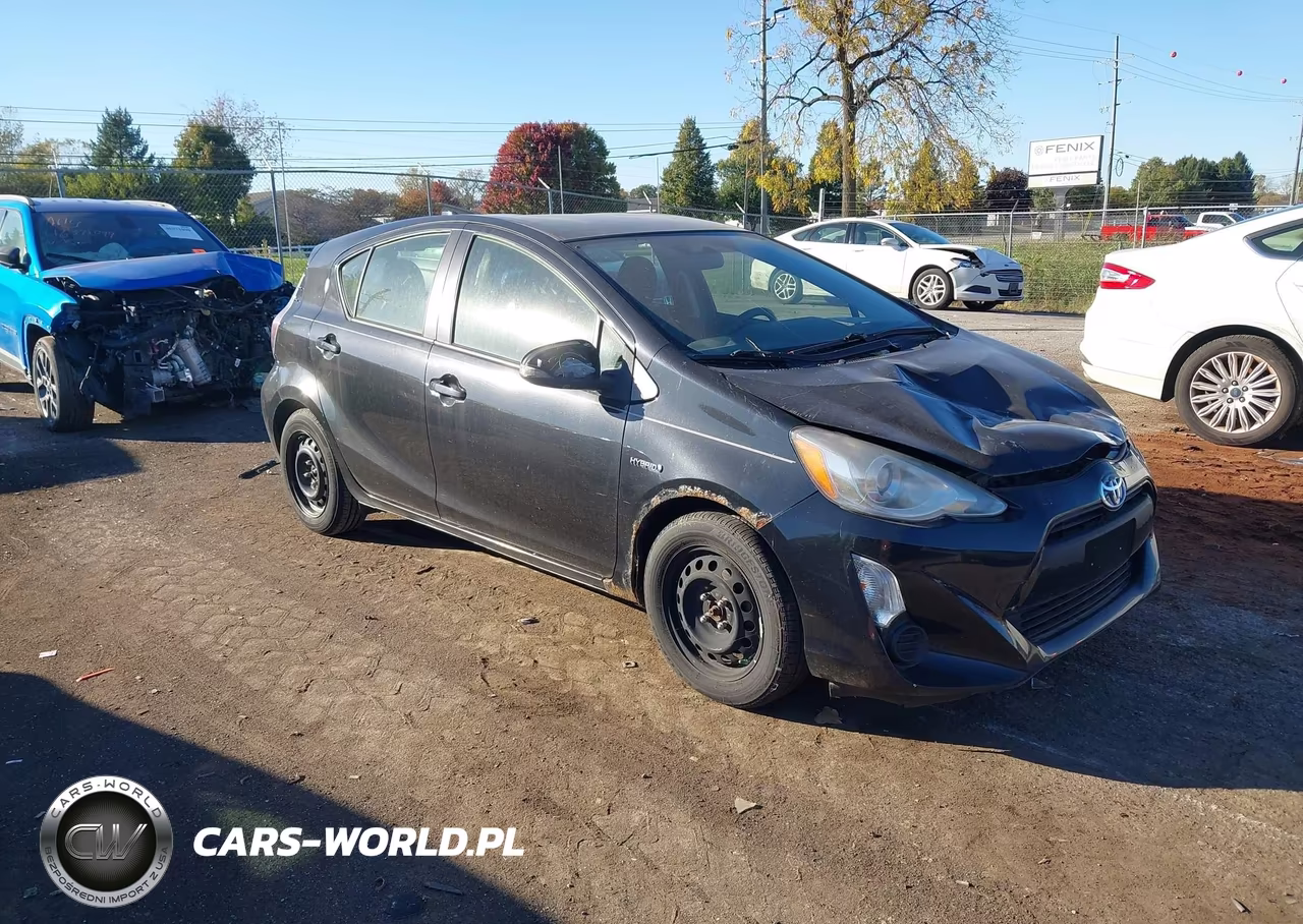 2015 Toyota Prius C Two