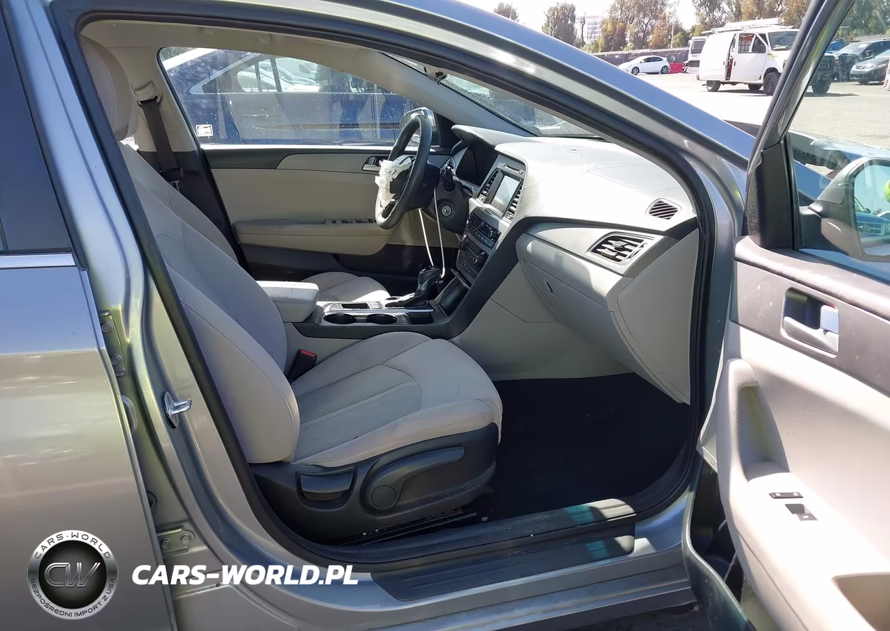 2017 Hyundai Sonata Se VIN:5NPE24AFXHH449002 - 5
