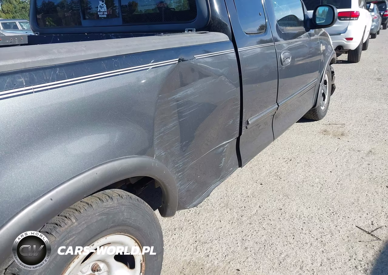 2003 Ford F-150 Lariat-Xl-Xlt VIN:1FTRX17L43NA24236 - 6