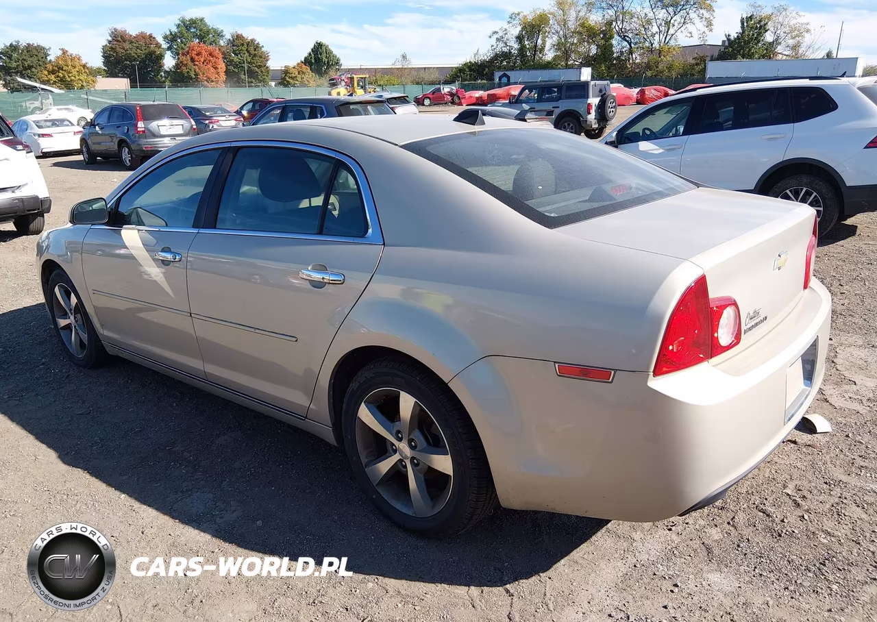 2012 Chevrolet Malibu 1Lt VIN:1G1ZC5E06CF305467 - 3